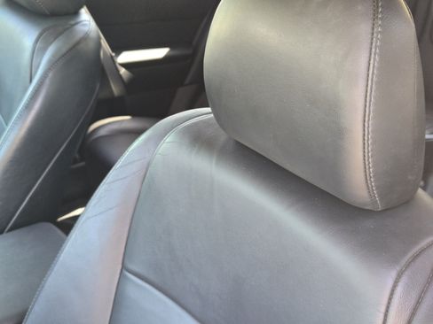 Used 2013 Toyota Highlander SE FWD image 21