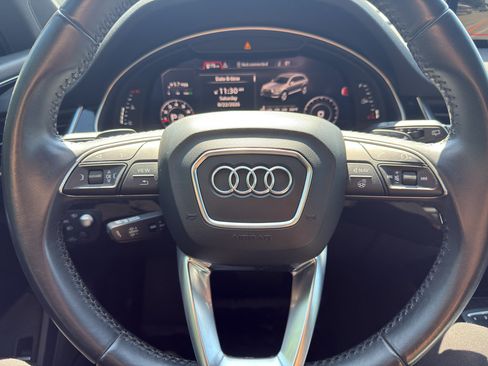 Used 2018 Audi Q7 3.0T Prestige w/ Prestige Package AWD/4WD image 7