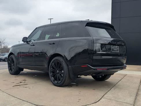 Used 2025 Land Rover Range Rover SE AWD/4WD image 7