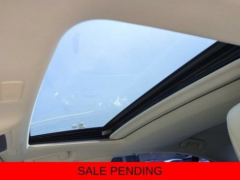 Certified 2022 Lexus ES 300h Ultra Luxury w/ Accessory Package 2 FWD image 19