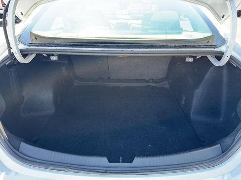 Used 2024 Chevrolet Malibu LT FWD image 7