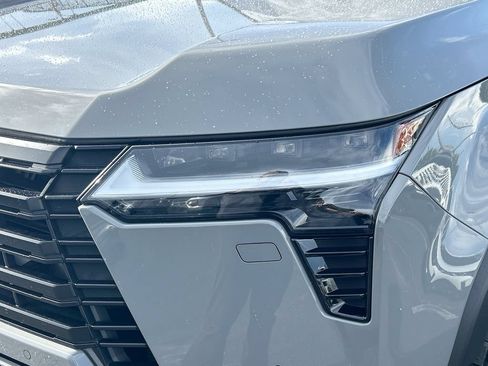 Used 2026 Lexus GX 550 AWD/4WD image 13