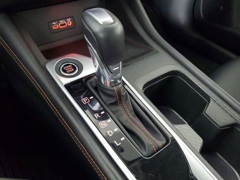 Used 2022 Nissan Sentra SR w/ SR Premium Package FWD image 31