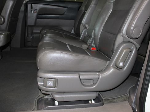 Used 2016 Honda Odyssey EX-L image 27