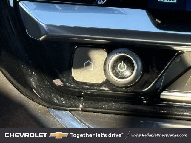 Used 2026 Chevrolet Silverado 1500 High Country AWD/4WD image 24