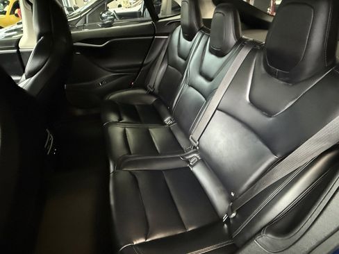 Used 2018 Tesla Model S 100D image 18