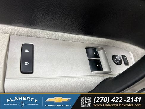 Used 2010 Chevrolet Silverado 1500 LT AWD/4WD image 18