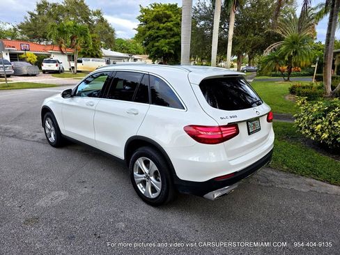Used 2018 Mercedes-Benz GLC 300 w/ Premium Package image 64