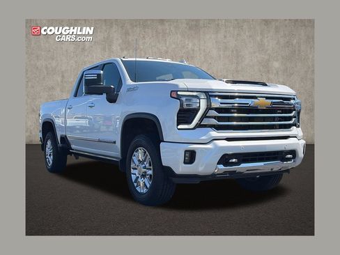 Used 2024 Chevrolet Silverado 3500 High Country w/ High Country Premium Package AWD/4WD image 1