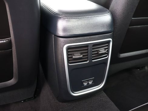 Used 2023 Chrysler 300 Touring L w/ Popular Equipment Group AWD/4WD image 13