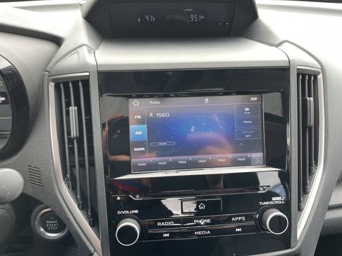 Used 2022 Subaru Impreza Premium image 18