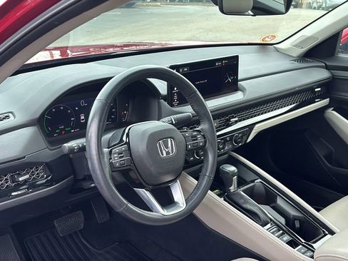 Used 2023 Honda Accord Touring image 23