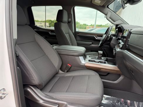 Used 2024 Chevrolet Silverado 1500 LT Trail Boss w/ Protection Package AWD/4WD image 22