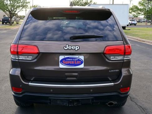 Used 2018 Jeep Grand Cherokee Limited w/ Luxury Group II image 15