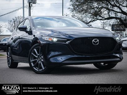 New 2025 MAZDA MAZDA3 s