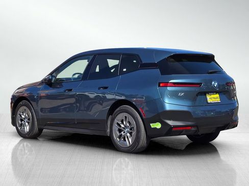 Used 2023 BMW iX xDrive50 AWD/4WD image 7