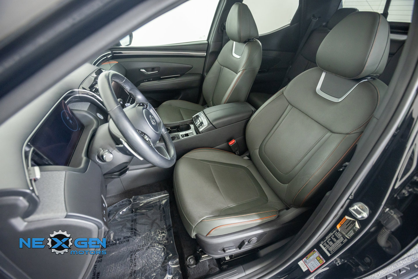 Used 2023 Hyundai Santa Cruz Limited AWD/4WD image 25