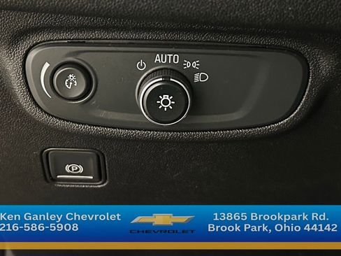 Used 2018 GMC Terrain SLE image 10