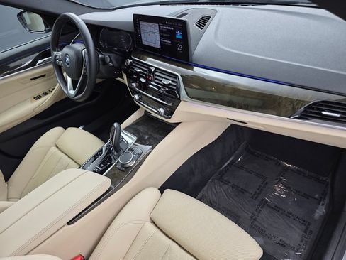 Used 2021 BMW 530i RWD image 29