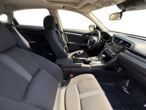 Used 2019 Honda Civic EX image 15