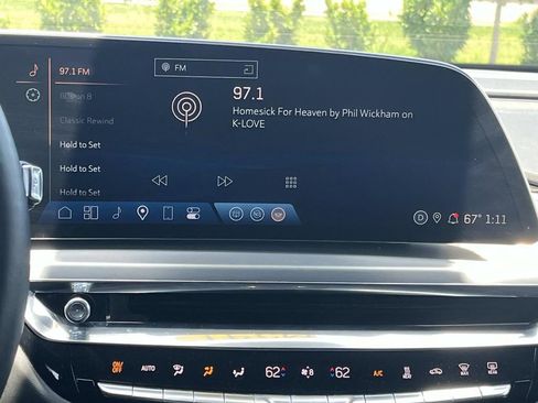 Used 2024 Cadillac Lyriq Sport RWD image 16