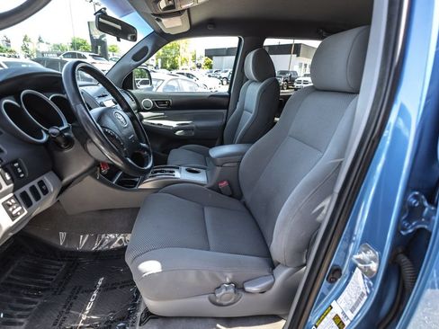 Used 2008 Toyota Tacoma PreRunner RWD image 17