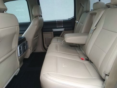 Used 2015 Ford F150 Lariat w/ Equipment Group 502A Luxury image 8