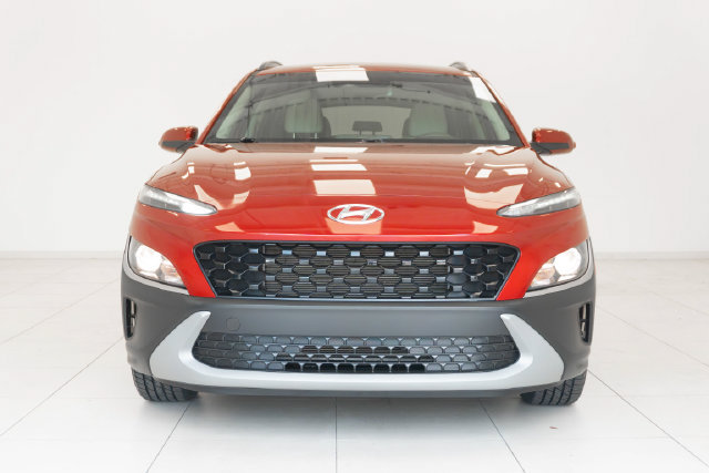 Used 2023 Hyundai Kona SEL w/ Cargo Package FWD image 18