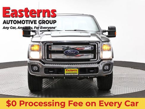 Used 2015 Ford F250 Lariat w/ Lariat Ultimate Package AWD/4WD image 2