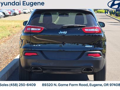 Used 2018 Jeep Cherokee Latitude w/ Cold Weather Group
