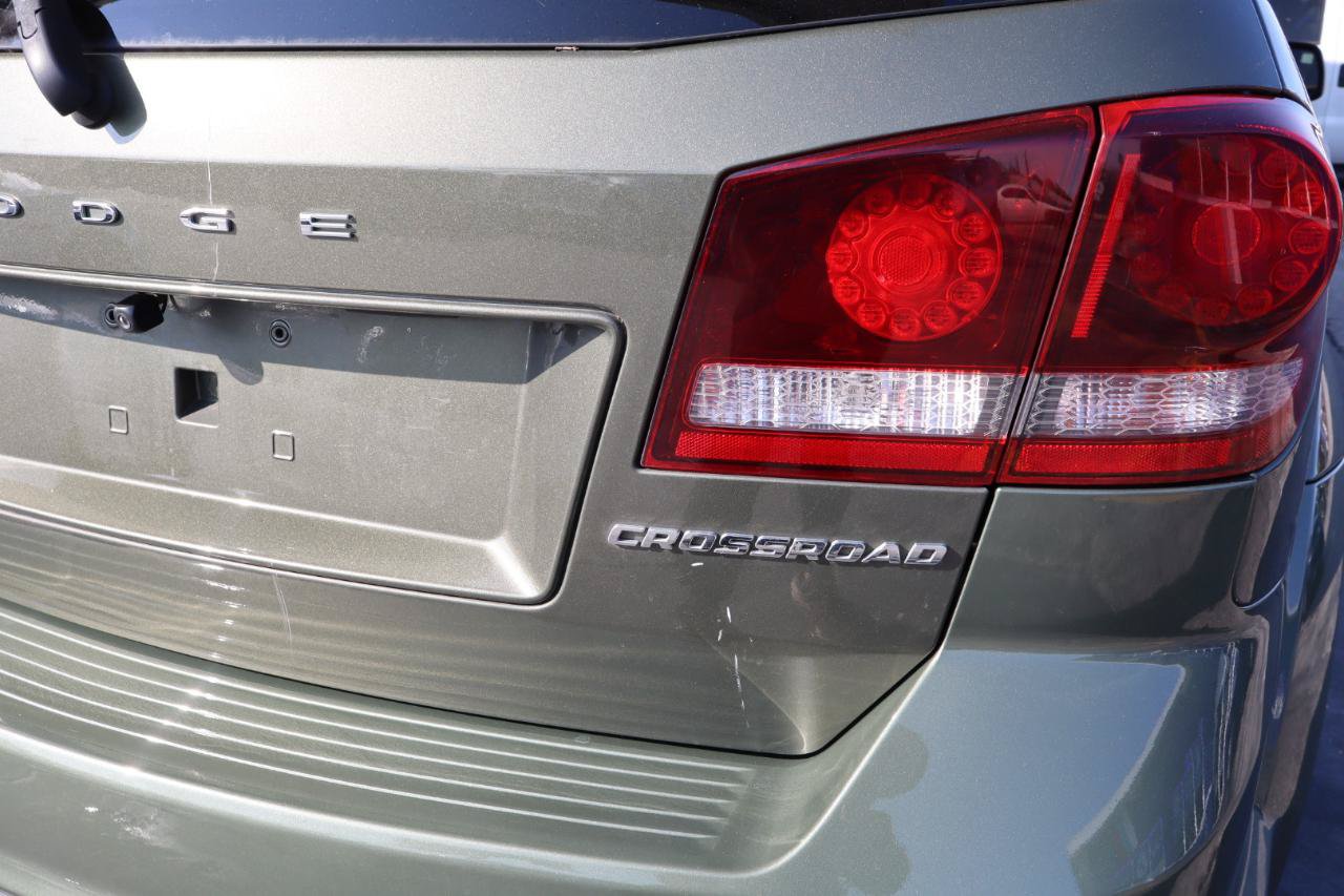 Used 2018 Dodge Journey Crossroad AWD/4WD image 35