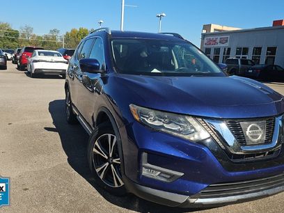 Used 2017 Nissan Rogue SL w/ SL Premium Package