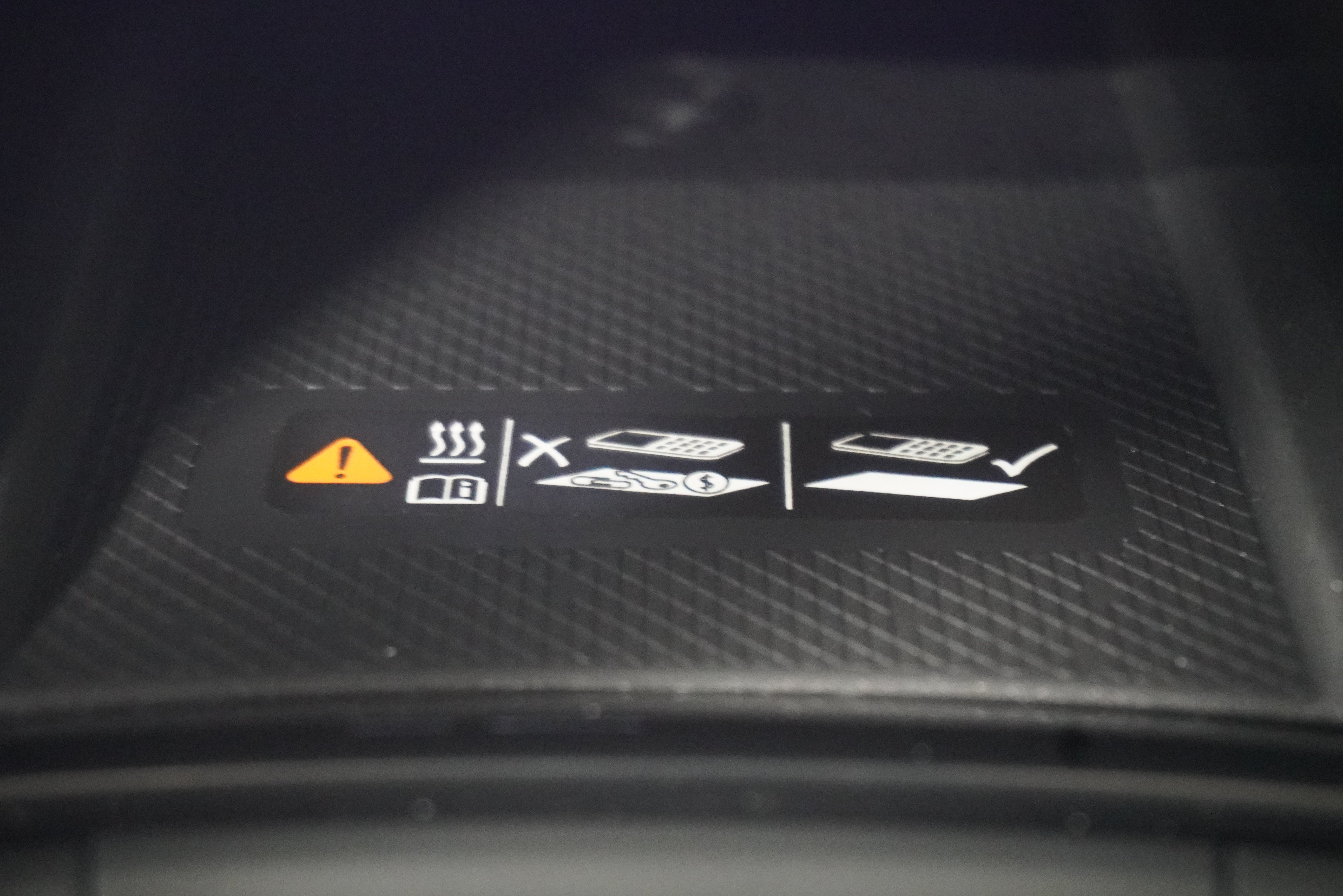 Used 2023 Chevrolet Bolt EUV LT w/ Convenience Package FWD image 23