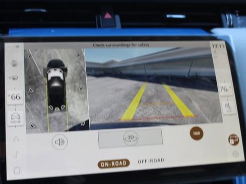 New 2025 Land Rover Discovery Sport S image 16