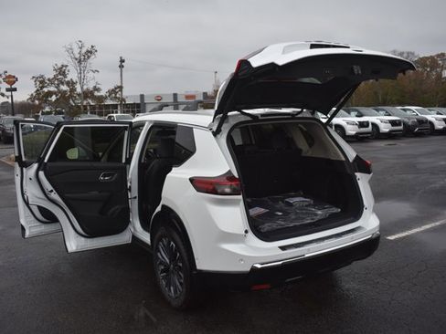 New 2026 Nissan Rogue Platinum w/ Platinum Premium Package image 16