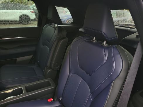 New 2026 INFINITI QX60 Sport w/ Dark Cargo Package AWD/4WD image 25