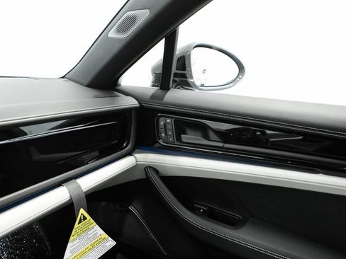 New 2026 Porsche Panamera 4 AWD/4WD image 27