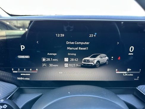 Used 2025 Nissan Kicks SR w/ SR Premium Package image 20