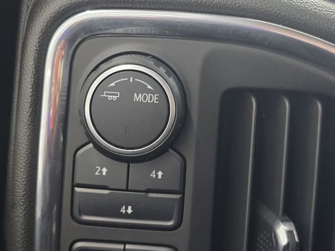 Used 2023 Chevrolet Silverado 2500 LT w/ Convenience Package image 24