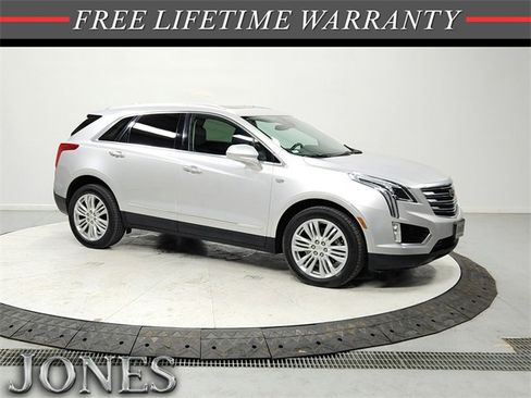 Used 2018 Cadillac XT5 Premium Luxury image 1