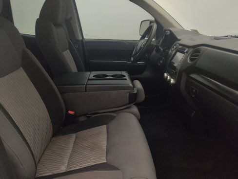 Used 2017 Toyota Tundra SR RWD image 21