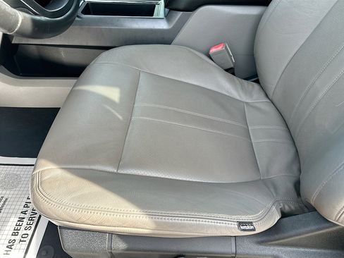 Used 2018 Ford F150 XLT w/ Equipment Group 302A Luxury AWD/4WD image 20