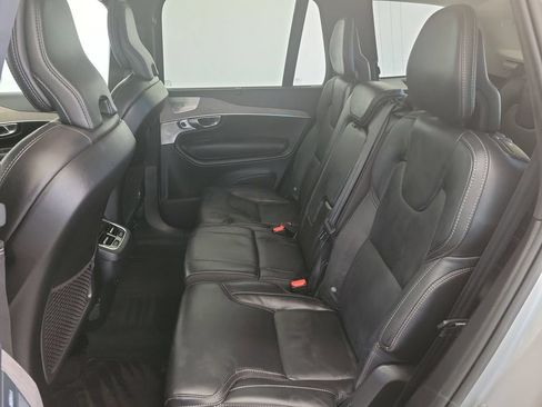 Used 2023 Volvo XC90 B6 Ultimate w/ Lounge Package AWD/4WD image 14