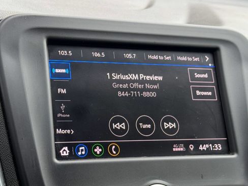 Used 2021 Chevrolet Equinox LT image 29