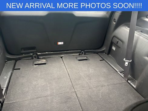 Used 2015 Ford Explorer XLT AWD/4WD image 17