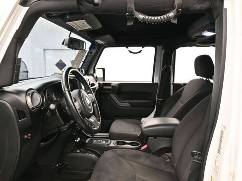 Used 2014 Jeep Wrangler Unlimited Sport w/ Power Convenience Group AWD/4WD image 11