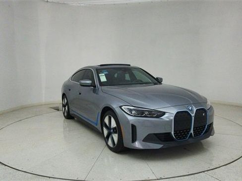 Used 2023 BMW i4 eDrive35 w/ Premium Package image 64