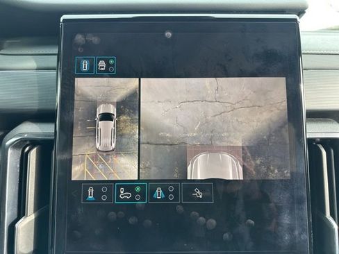 Used 2024 GMC Acadia AT4 image 55