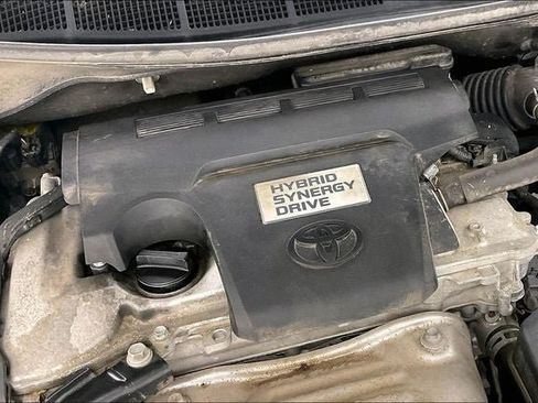 Used 2012 Toyota Camry LE FWD image 29