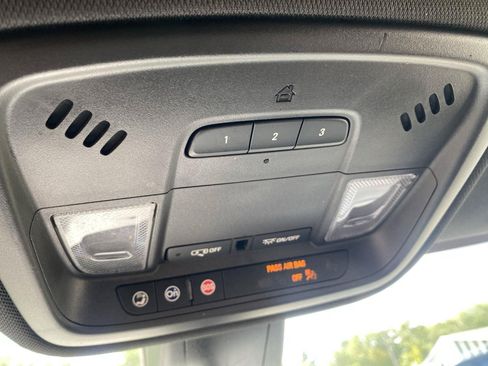 Used 2023 Chevrolet Traverse LT w/ LPO, Floor Liner Package AWD/4WD image 33